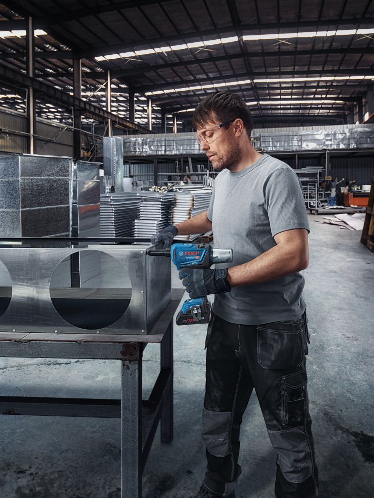 Bosch PRO Akku-Nietpistole GRG 18V-16 C Produktbild img5 L