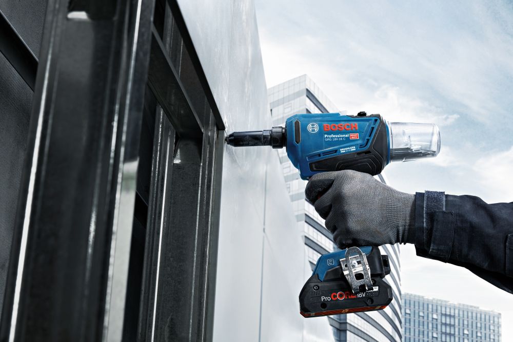 Bosch PRO Akku-Nietpistole GRG 18V-16 C Produktbild img6 L