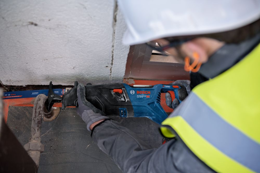 Bosch PRO Akku-Säbelsäge GSA 18V-28 in L-BOXX Produktbild img6 L