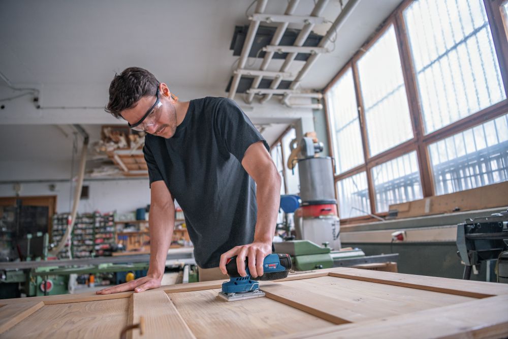 Bosch PRO Akku-Schwingschleifer GSS 12V-13 in L-BOXX Produktbild img6 L