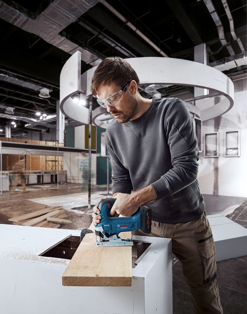 Bosch PRO Akku-Stichsäge GST 18V-125 B in L-BOXX Produktbild img5 L