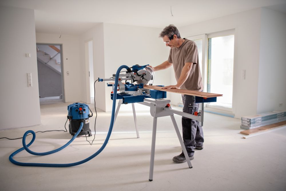 Bosch PRO Kapp- und Gehrungssäge GCM 305-216 D Produktbild img7 L
