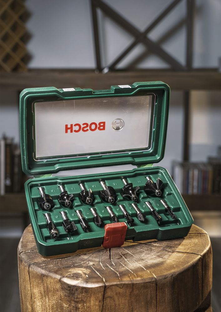 Bosch 15-teiliges HM-Fräser-Set (1/4" mm Schaft) Produktbild img3 L