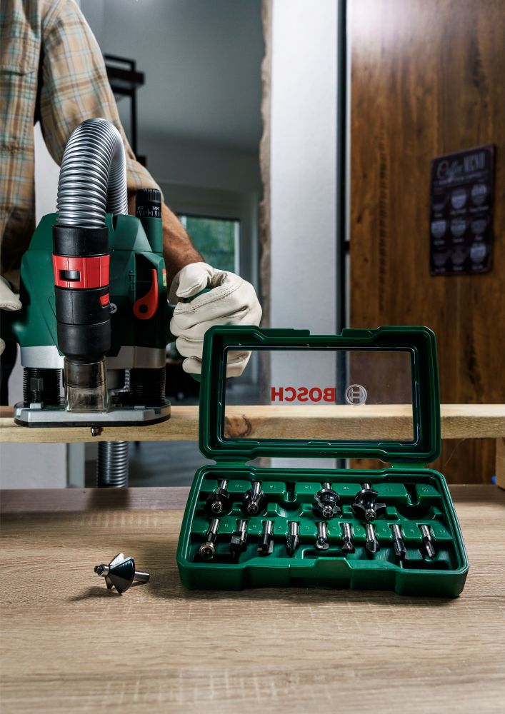 Bosch 15-teiliges HM-Fräser-Set (1/4" mm Schaft) Produktbild img4 L
