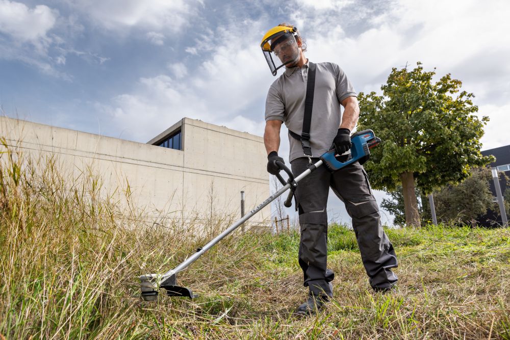 Bosch PRO Akku-Freischneider GFR 18V-23 Produktbild img5 L
