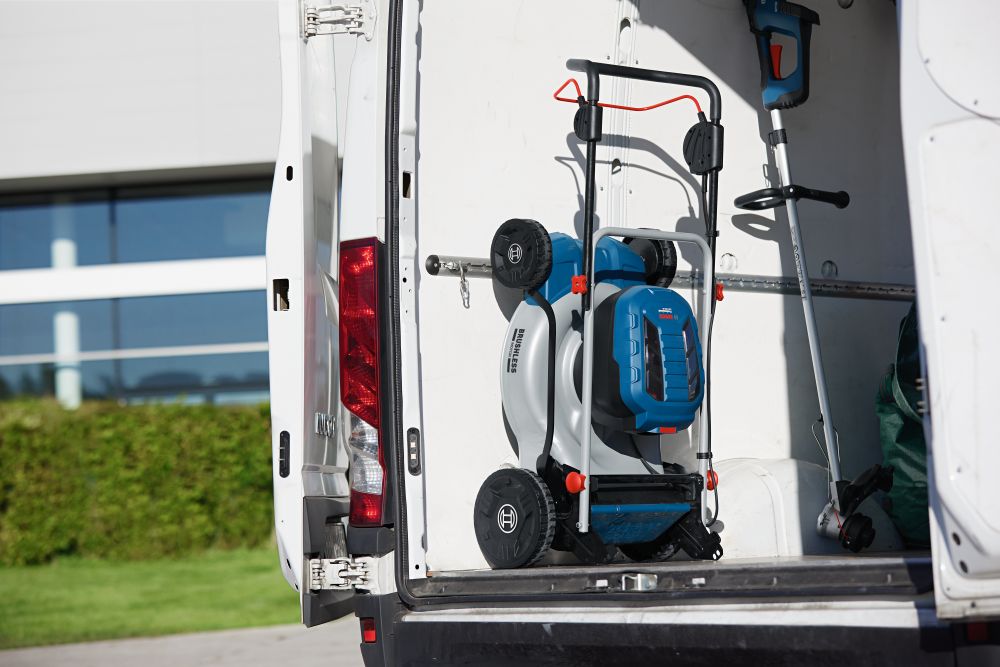 Bosch PRO Akku-Rasenmäher GRA 18V2-46 Produktbild img4 L