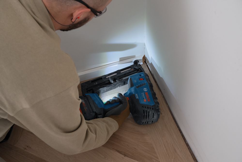 Bosch PRO Akku-Holznagler GNH 18V-64-2 in L-BOXX Produktbild img4 L