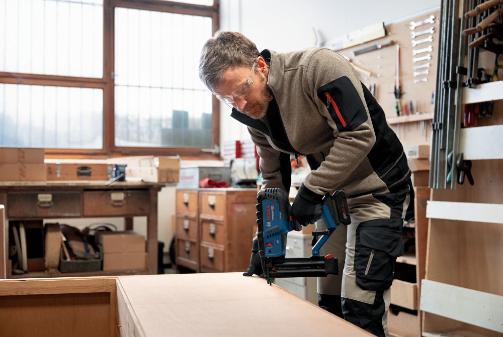 Bosch PRO Akku-Holznagler GNH 18V-50 M Produktbild img7 L
