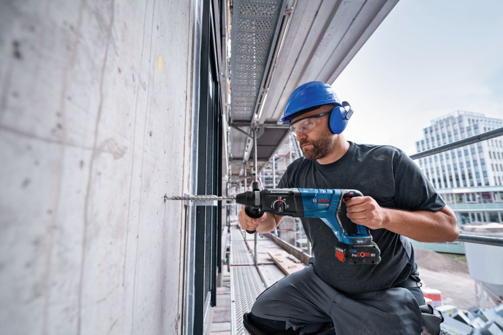 Bosch PRO Akku-Bohrhammer mit SDS plus GBH 18V-28 D in XL-BOXX Produktbild img4 L