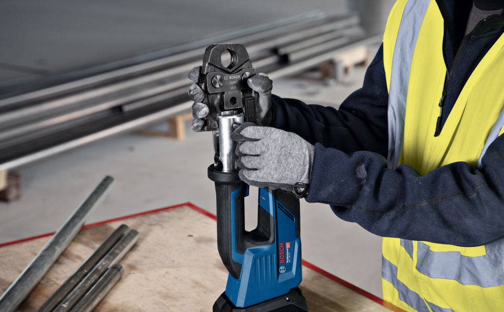 Bosch PRO Akku-Presswerkzeug GPT 18V-19, L-BOXX 238 Produktbild img5 L