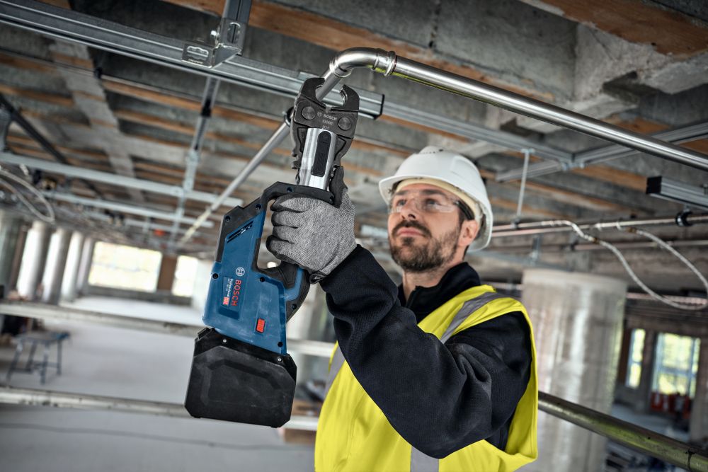 Bosch PRO Akku-Presswerkzeug GPT 18V-19, L-BOXX 238 Produktbild img4 L