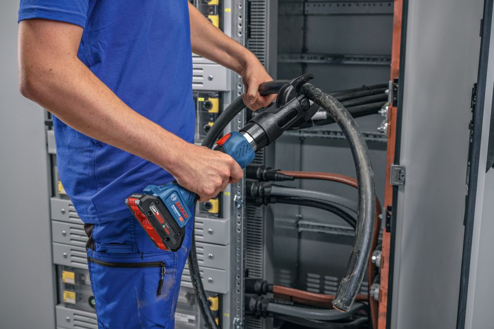 Bosch PRO Akku-Hydraulischer Kabelschneider GKH 18V-50 in XL-BOXX Produktbild img7 L