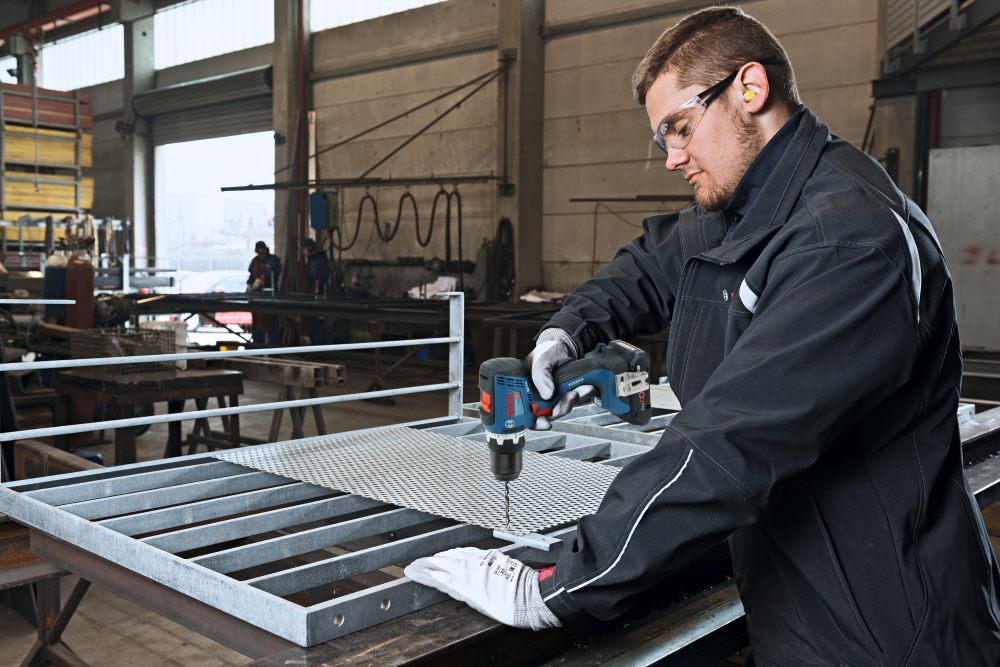 Bosch PRO Akku-Bohrschrauber GSR 18V-65, 3 x Akku ProCORE18V 4.0Ah, L-BOXX Koffer Produktbild img6 L