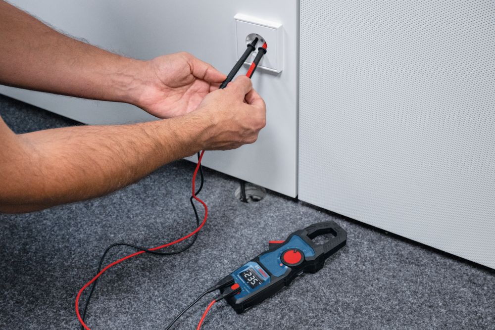 Bosch PRO Strommesszange GMC 600-15 + MH 1 Produktbild img7 L