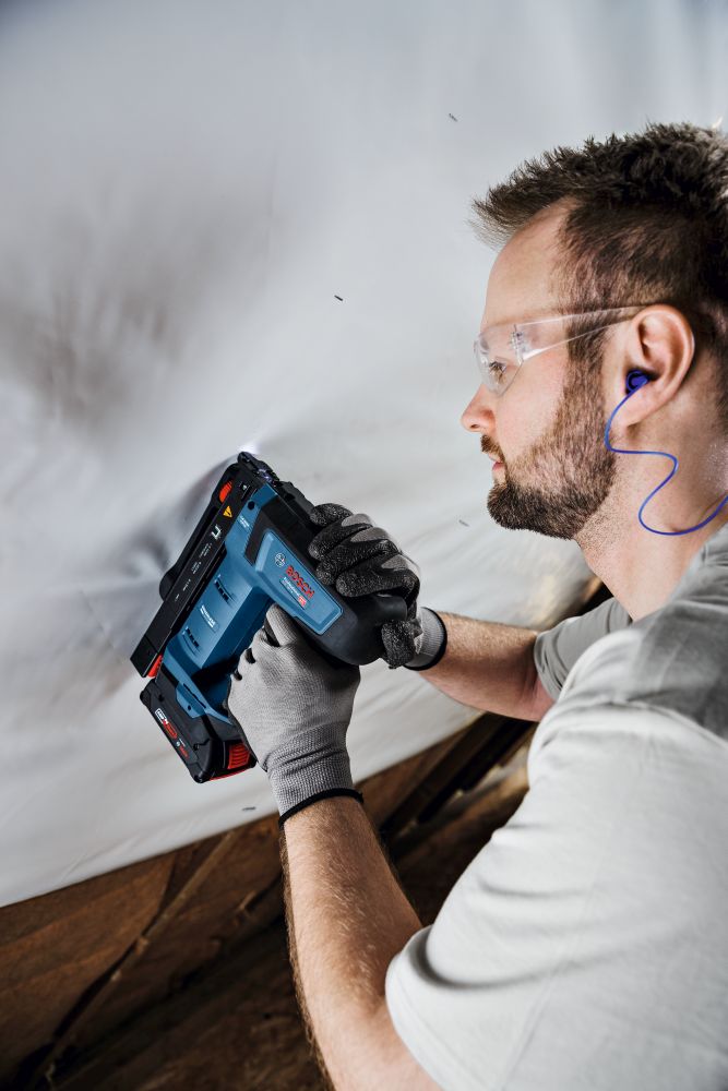 Bosch PRO Akku-Holzklammerer GTH 18V-14 in L-BOXX Produktbild img6 L