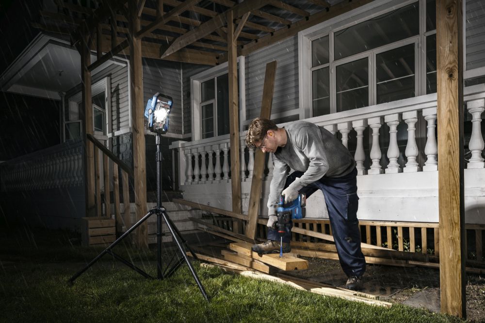 Bosch PRO Akku-Bauleuchte GLI18V-3000 Produktbild img4 L