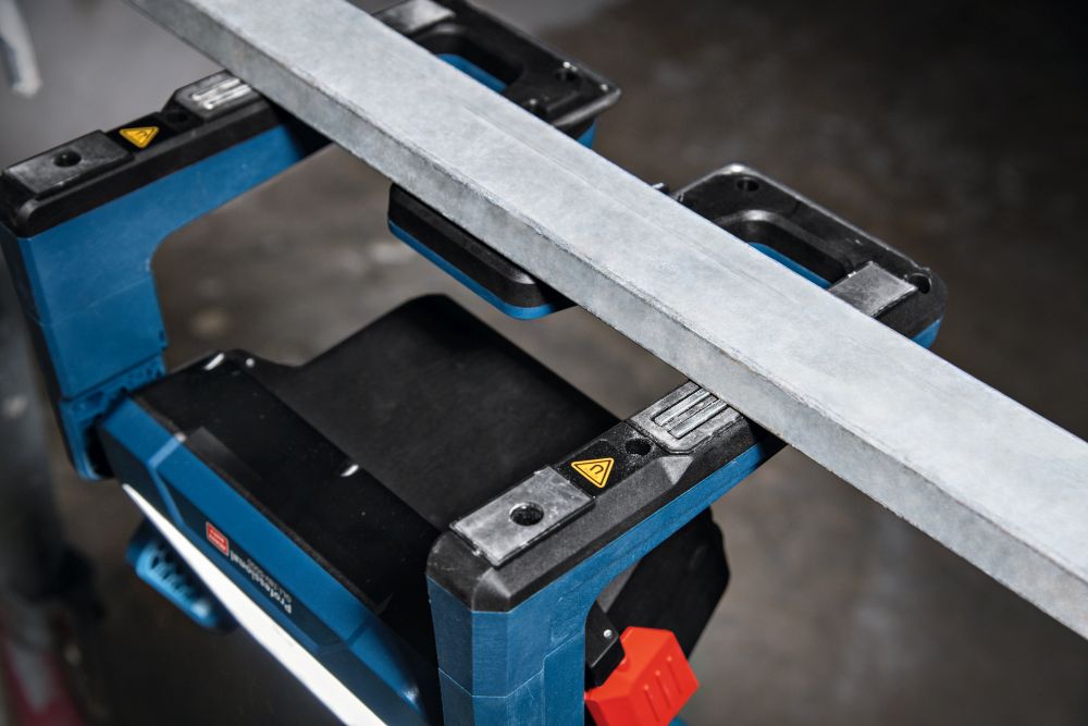 Bosch PRO Akku-Bauleuchte GLI18V-5000 Produktbild img7 L