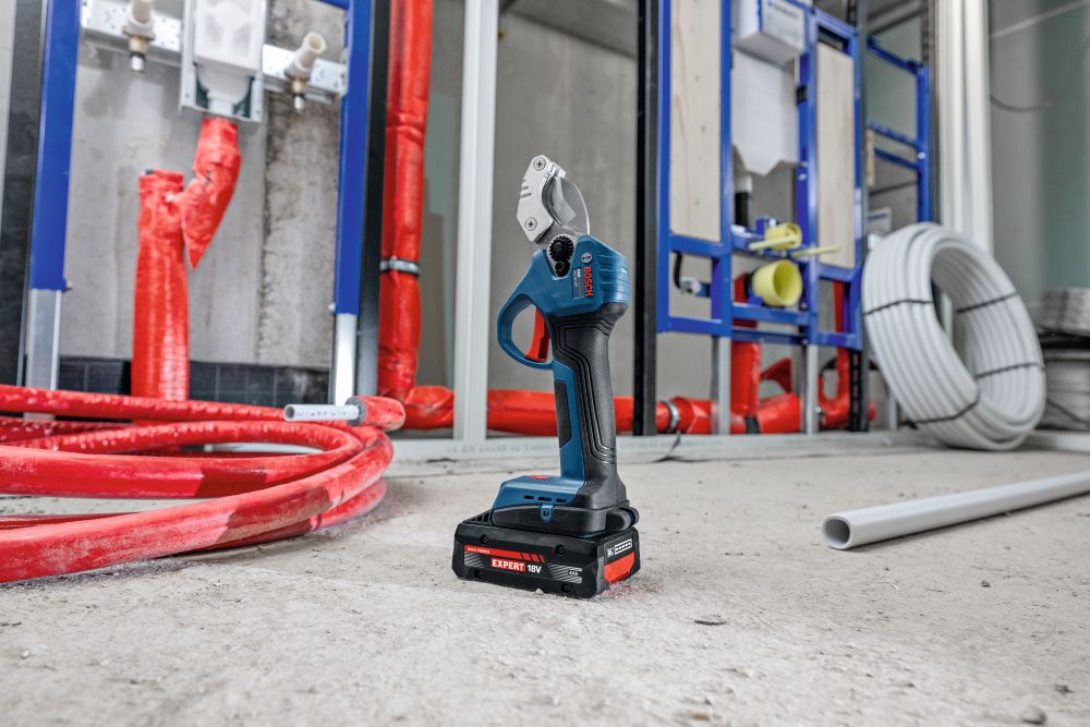 Bosch PRO Akku-Rohrschere GPC18V-32P Produktbild img6 L