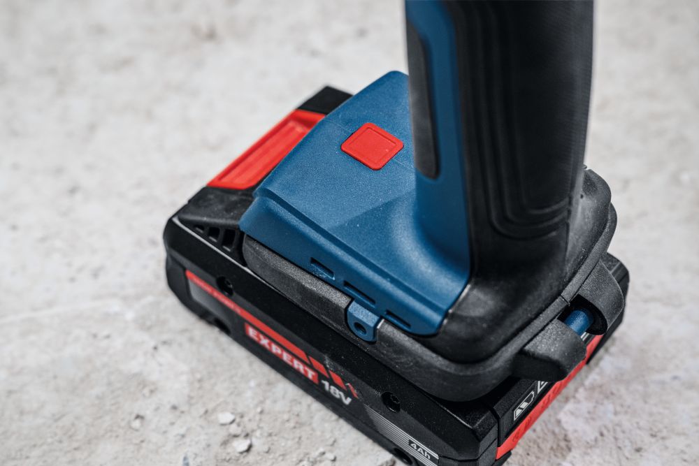 Bosch PRO Akku-Rohrschere GPC18V-32P Produktbild img4 L
