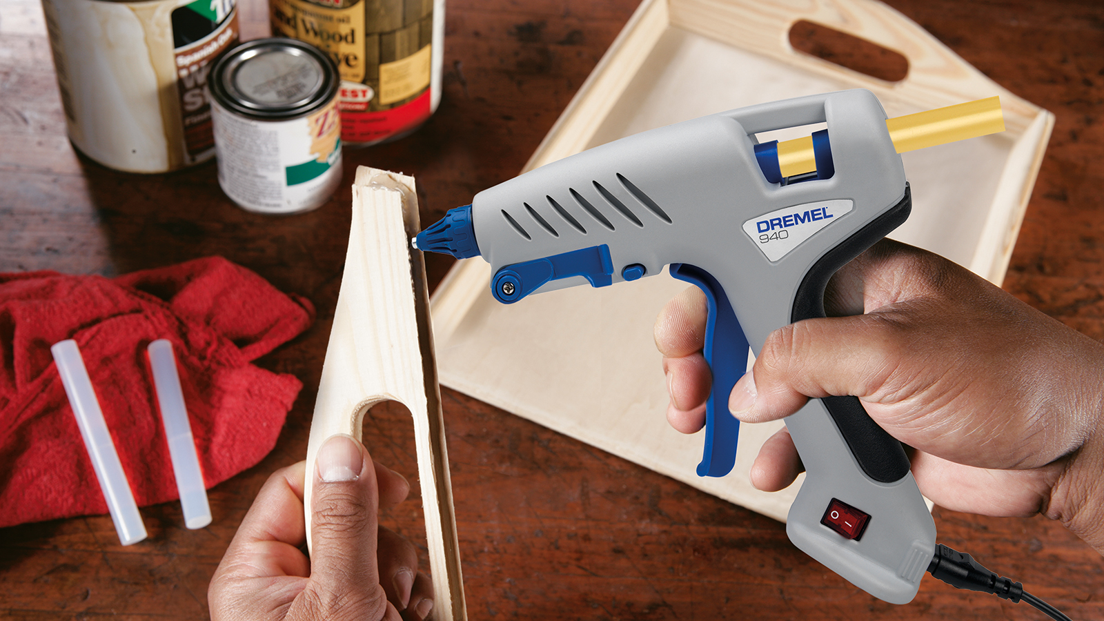 Dremel Heißklebepistole 940-3 Kompaktwerkzeug (195 °C) mit 3 Zubehöre Produktbild img6 L