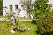Kerbl Holzrechen Mini mit Stiel Produktbild img2 S